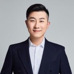 تیم-Frank Miao