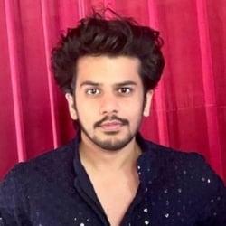 فريق-Utsav Jain