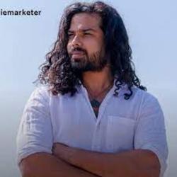 Equipe-Prateek Dwivedi