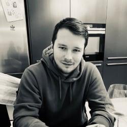 Echipă-Andrew Strelets
