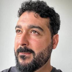 Tim-Ismail Khoffi