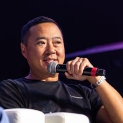 टीम-Ron Chan