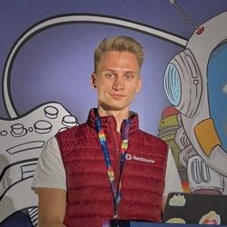 Equipo-Marcin Kazmierczak