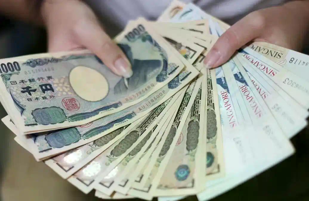 日元疲软触动通胀红线：日本央行或被迫提前加息