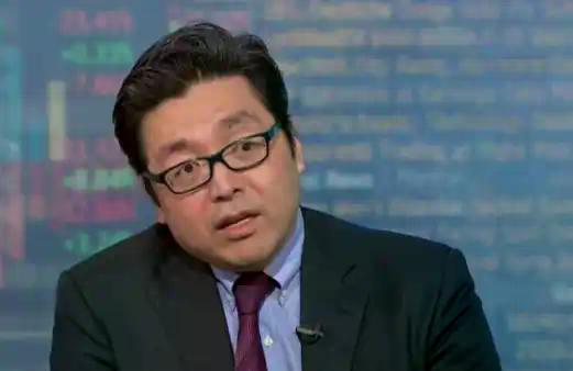 彭博社：13亿美元账面亏损，Tom Lee的以太坊豪赌面临崩溃？