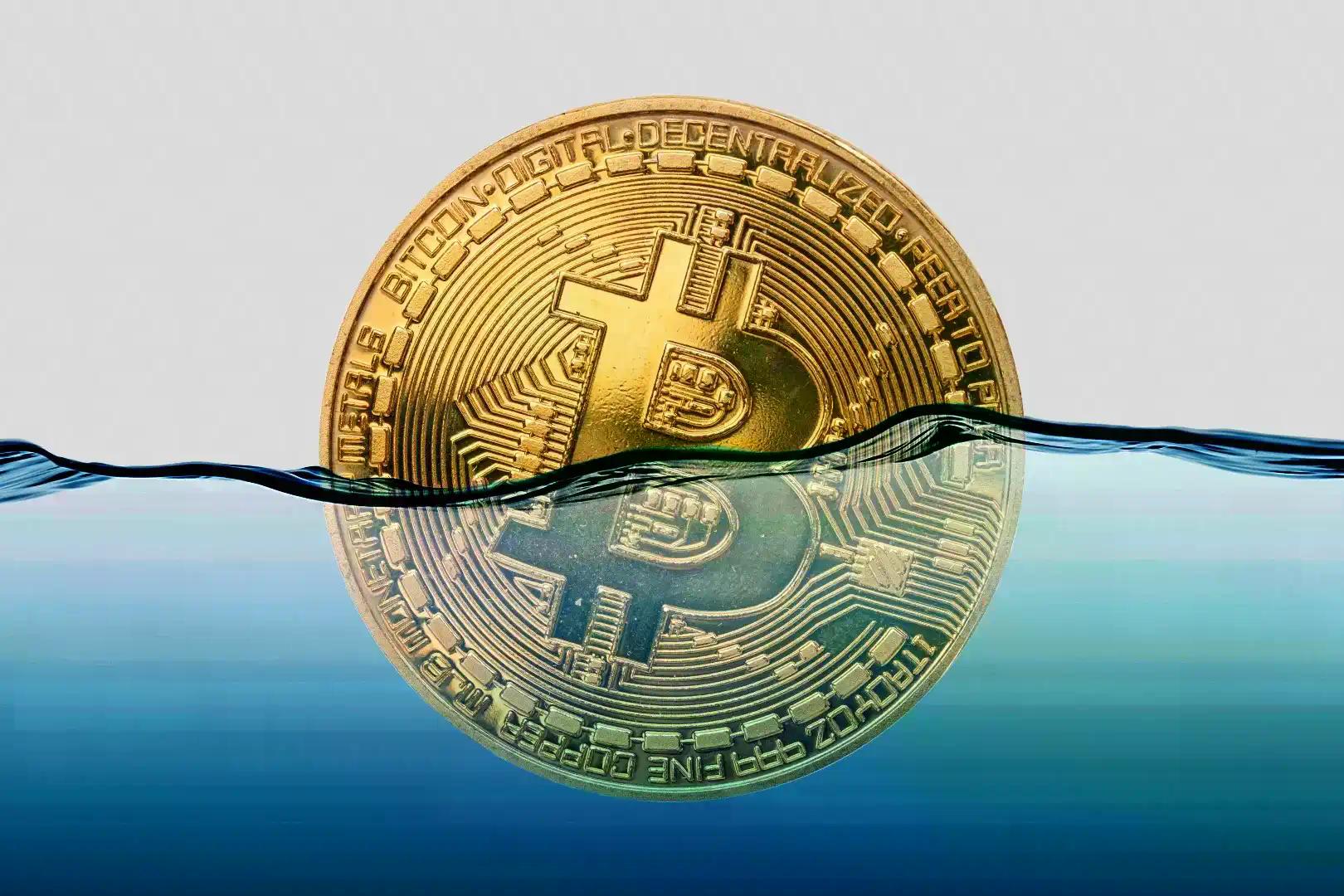 比特币的「流动性围城」