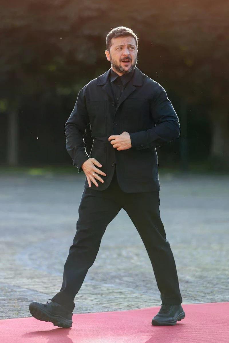 Polymarket再陷真相争议：泽连斯基穿啥将决定1.4亿美元的归属