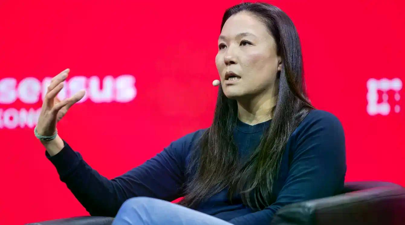 Solana 基金会主席 Lily Liu 喊出“别在 crypto 浪费时间”，加密行业真已死？