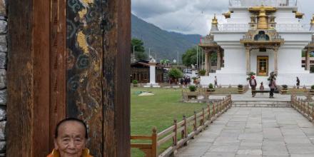 雷龙觉醒：当佛国不丹用经幡丈量比特币矿场