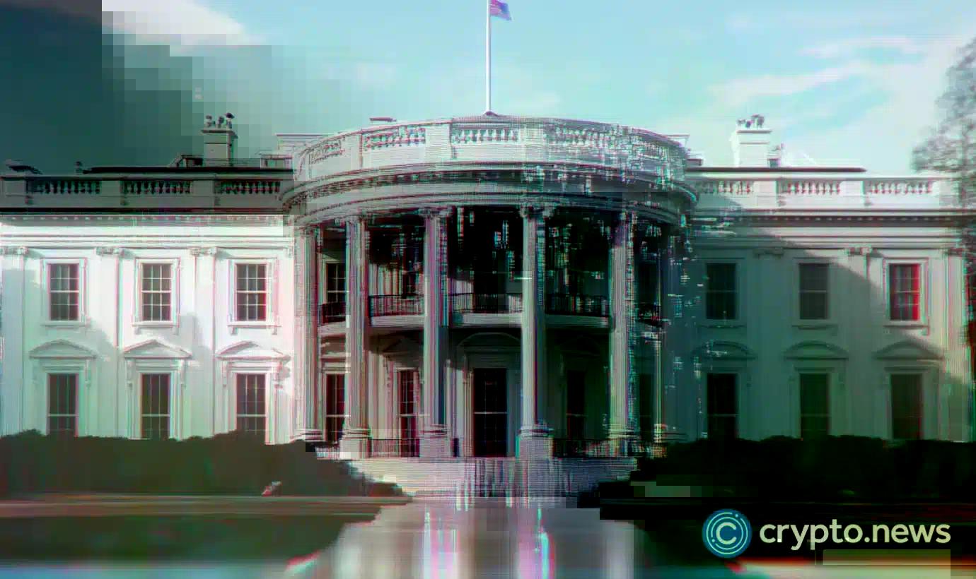 white-house-clears-401k-rule-that-opens-door-to-crypto