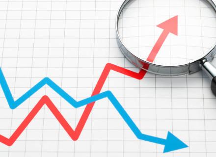 新聞專區-Alpha Arena 揭示 AI 交易缺陷：西方模型在一周内损失 80% 资本