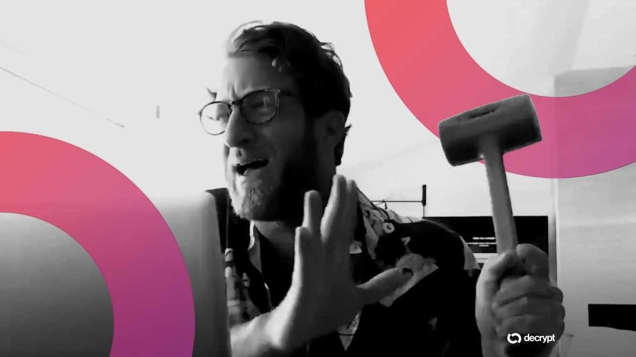 Sección de noticias-«Cada vez que compro, se desploma»: Dave Portnoy dice que está perdiendo millones mientras Bitcoin cae